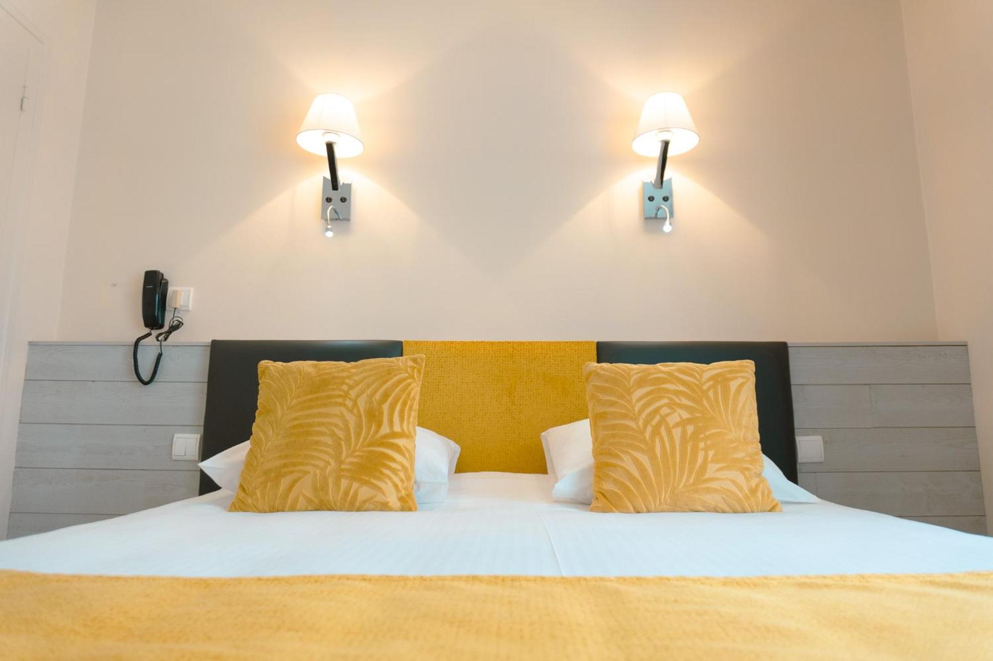 שאמברי Hotel Spa & Restaurant O Pervenches מראה חיצוני תמונה