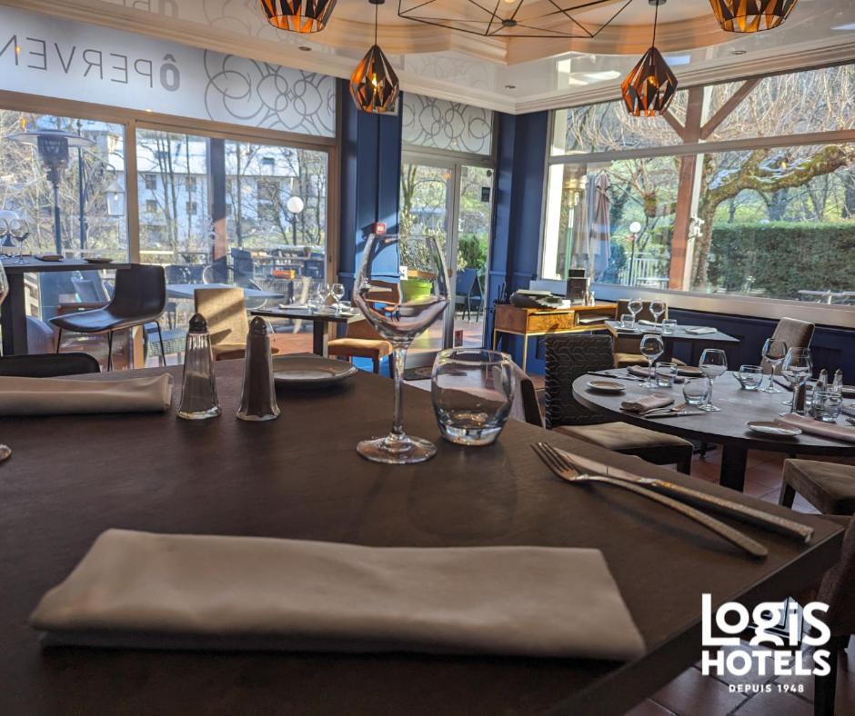 שאמברי Hotel Spa & Restaurant O Pervenches מראה חיצוני תמונה