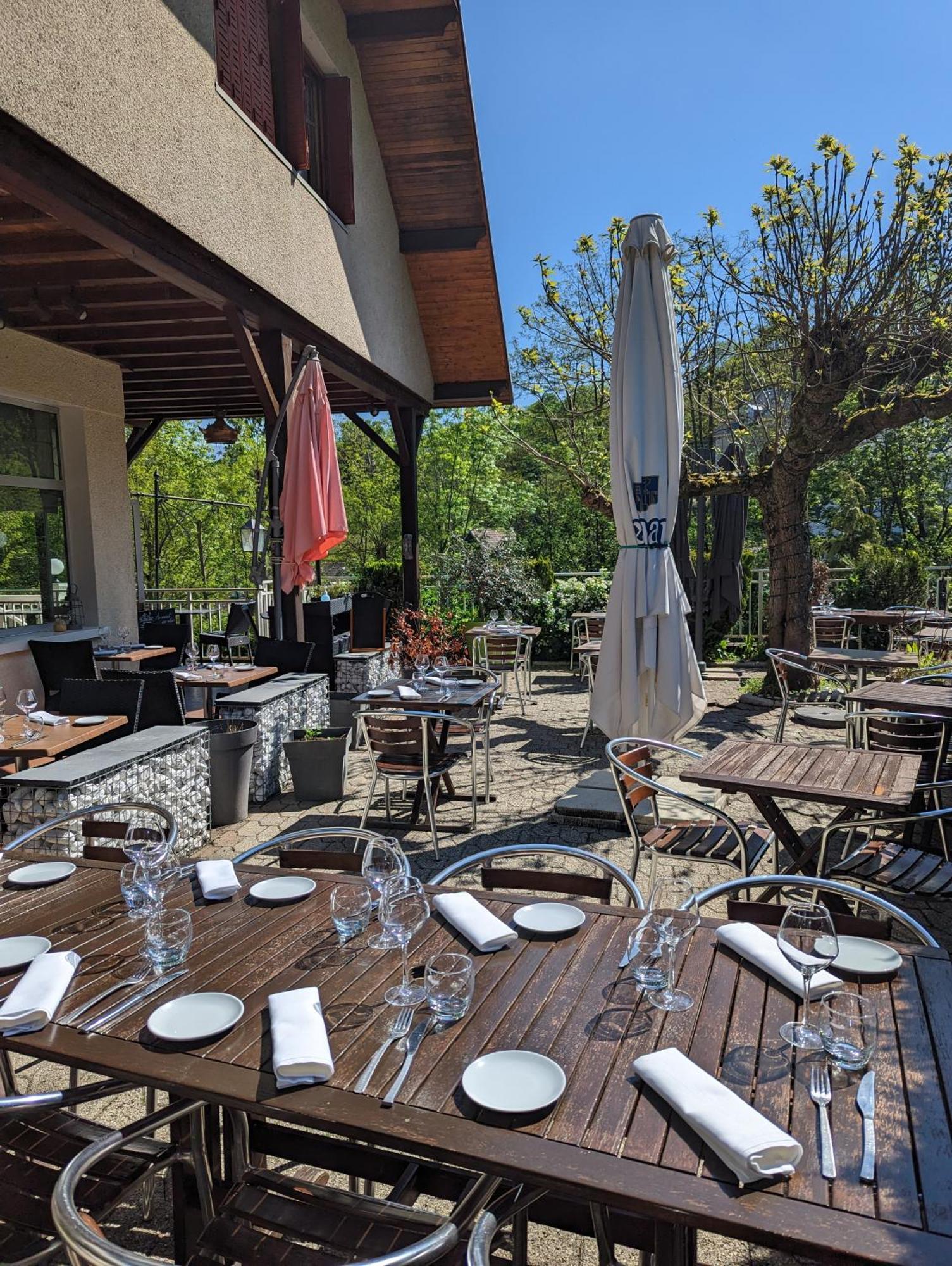 שאמברי Hotel Spa & Restaurant O Pervenches מראה חיצוני תמונה