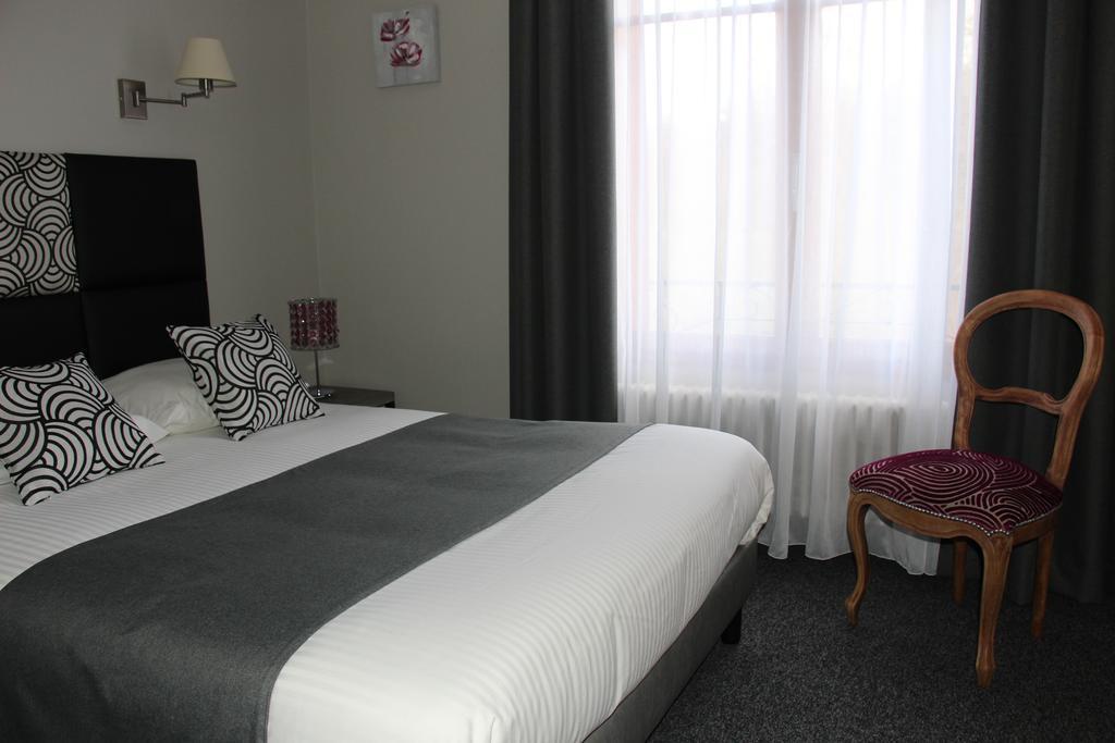 שאמברי Hotel Spa & Restaurant O Pervenches מראה חיצוני תמונה